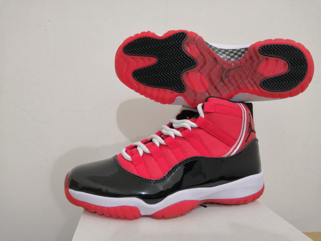 Air Jordan 11-375